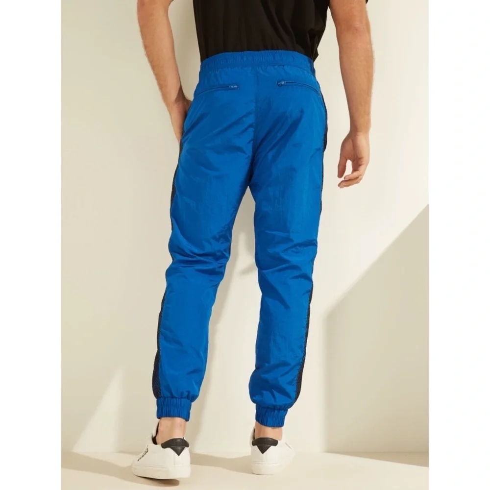 New GUESS Mens Comfort Windbreaker Pants SZ M